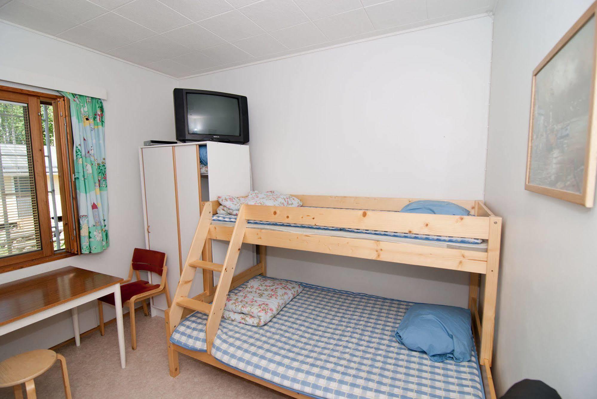 Partiotalon Retkeilymaja - Scouts Hostel 요엔수 외부 사진